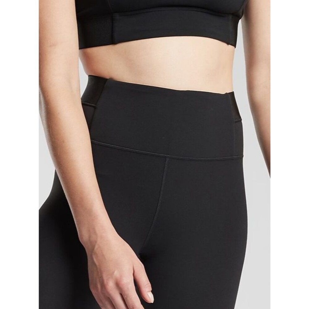 ATHLETA Aura Pant Powervita M Black Cropped (Hemmed) 21" Capri Legging B51